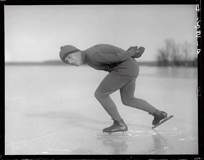 Framed Print : Irving Jaffe in Speed Skating Action Framed Print : Irving Jaffe in Speed Skating Action