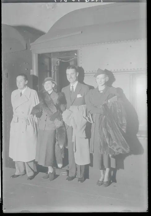 Framed Print : Irving Thalberg and Others Arriving Framed Print : Irving Thalberg and Others Arriving