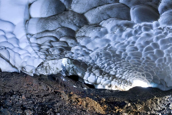 Ishellir ice cave, Hrafntinnusker, Landmannalaugar, Iceland