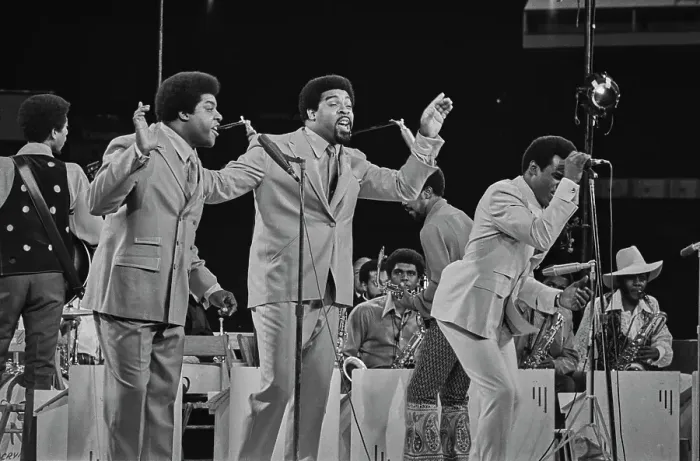 Framed Print : The Isley Brothers Play Yankee Stadium Framed Print : The Isley Brothers Play Yankee Stadium