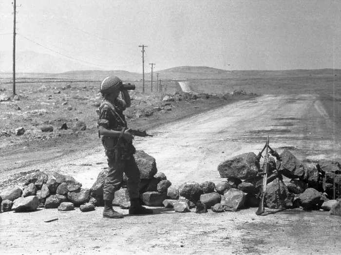 Framed Print : Israeli Soldier Checking Area with Binoculars Framed Print : Israeli Soldier Checking Area with Binoculars