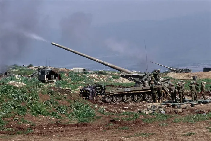 Framed Print : Israeli Troops Firing 175mm Gun Framed Print : Israeli Troops Firing 175mm Gun