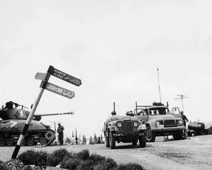 Framed Print : Israeli Vehicles Move Towards Jericho