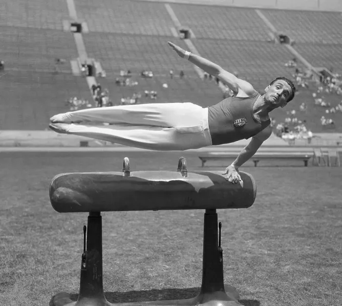 Framed Print : Istavan Pelle on Pommel Horse Framed Print : Istavan Pelle on Pommel Horse