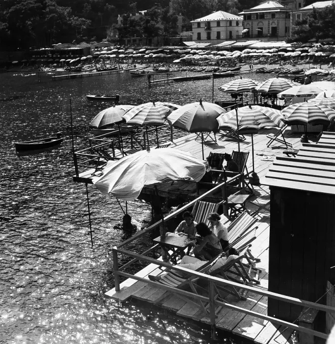 Framed Print : Italian Beach Framed Print : Italian Beach