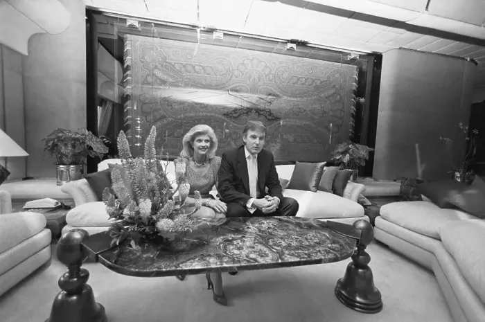 Framed Print : Ivana and Donald Trump Relaxing on Yacht Framed Print : Ivana and Donald Trump Relaxing on Yacht