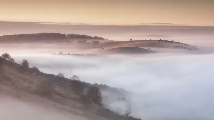 Framed Print : Ivinghoe Landscape View Framed Print : Ivinghoe Landscape View