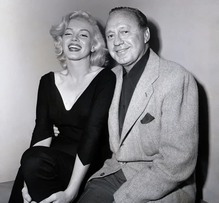 Framed Print : Jack Benny And Marilyn Monroe Seated Framed Print : Jack Benny And Marilyn Monroe Seated