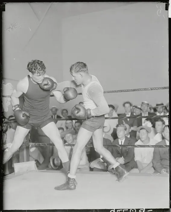 Framed Print : Jack Dempsey and Frankie Monroe in Boxing Action Framed Print : Jack Dempsey and Frankie Monroe in Boxing Action