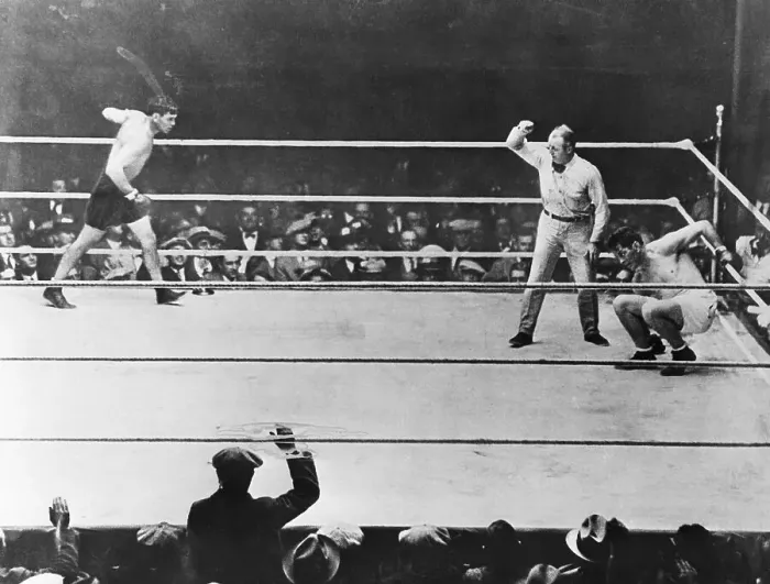 Framed Print : Jack Dempsey vs. Gene Tunney Framed Print : Jack Dempsey vs. Gene Tunney