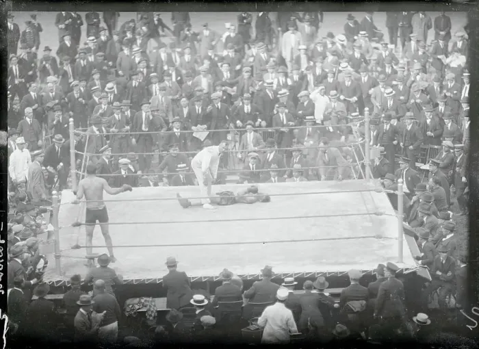 Framed Print : Jack Herman Knocked Out by Luiz Angelo Firpo Framed Print : Jack Herman Knocked Out by Luiz Angelo Firpo
