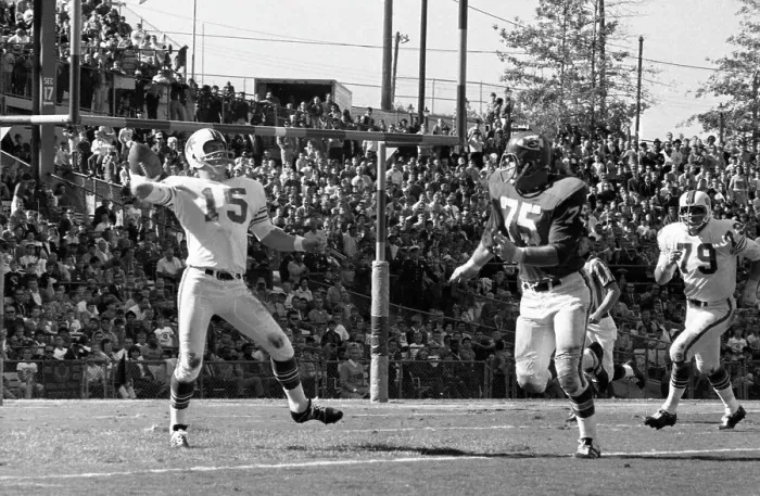 Framed Print : Jack Kemp (15). Buffalo Bills, lets fly with a long pass against Kansas City Chiefs Framed Print : Jack Kemp (15). Buffalo Bills, lets fly with a long pass against Kansas City Chiefs