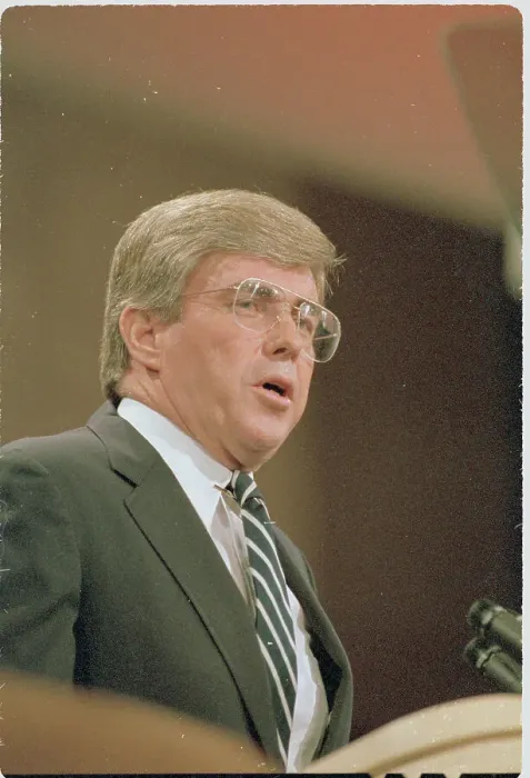 Framed Print : Jack Kemp Speaking