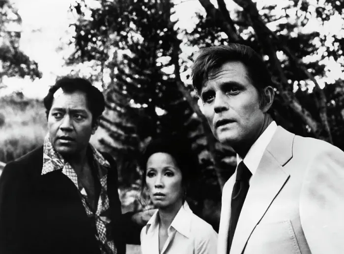 : Jack Lord and Others in Scene from Hawaii Five-O : Jack Lord and Others in Scene from Hawaii Five-O