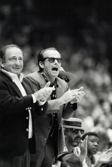 Framed Print : Jack Nicholson Cheering for the Los Angeles Lakers Framed Print : Jack Nicholson Cheering for the Los Angeles Lakers
