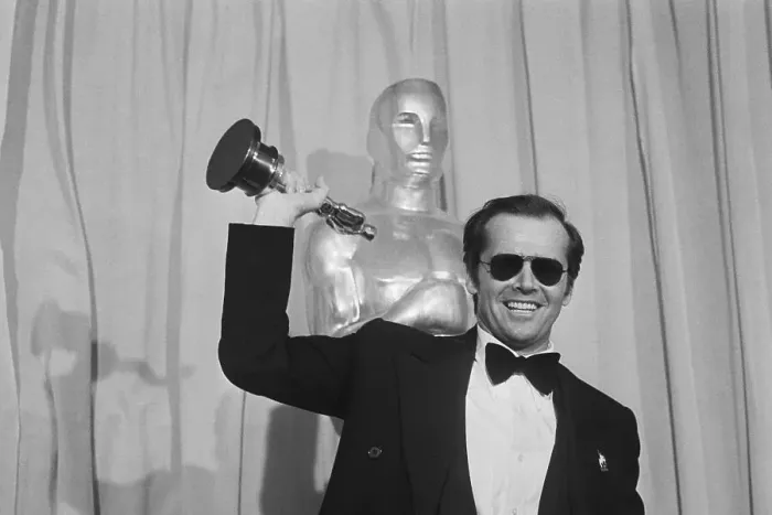 Framed Print : Jack Nicholson Holding Academy Award Framed Print : Jack Nicholson Holding Academy Award