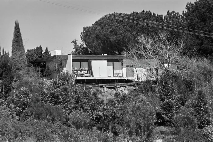Framed Print : Jack Nicholson's Mulholland Drive Property, 1977 Framed Print : Jack Nicholson's Mulholland Drive Property, 1977