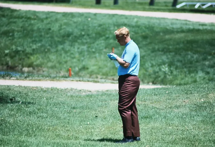 Framed Print : Jack Nicklaus on Golf Lawn Framed Print : Jack Nicklaus on Golf Lawn