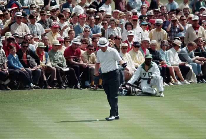 Framed Print : Jack Nicklaus Playing Golf Framed Print : Jack Nicklaus Playing Golf