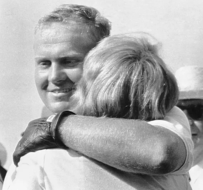 Framed Print : Jack Nicklaus with Wife Framed Print : Jack Nicklaus with Wife