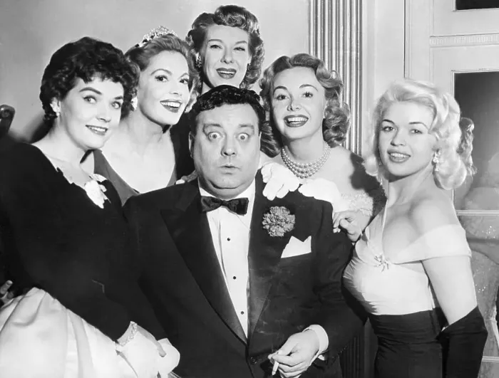 Framed Print : Jackie Gleason Surrounded by Beautiful Actresses Framed Print : Jackie Gleason Surrounded by Beautiful Actresses