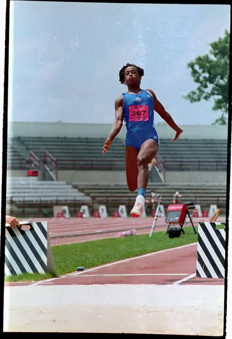 Framed Print : Jackie Joyner-Kersee Breaking Long Jump Record Framed Print : Jackie Joyner-Kersee Breaking Long Jump Record