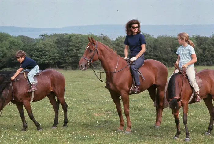 Framed Print : Jackie Kennedy with Her Children Riding Horses Framed Print : Jackie Kennedy with Her Children Riding Horses