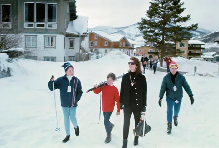 Framed Print : Jackie Kennedy with Her Children Walking in Vail Framed Print : Jackie Kennedy with Her Children Walking in Vail