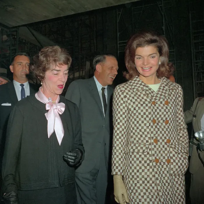 Framed Print : Jackie Kennedy with Flora Whitney Miller Framed Print : Jackie Kennedy with Flora Whitney Miller