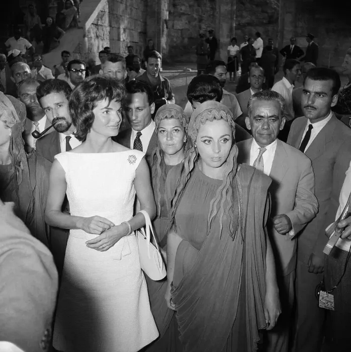 Framed Print : Jackie Kennedy with Greek Theater Actresses Framed Print : Jackie Kennedy with Greek Theater Actresses