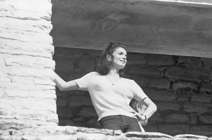 Framed Print : Jackie Kennedy at Mayan Temple Framed Print : Jackie Kennedy at Mayan Temple