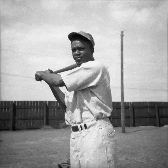 Framed Print : Jackie Robinson Swinging Bat Framed Print : Jackie Robinson Swinging Bat