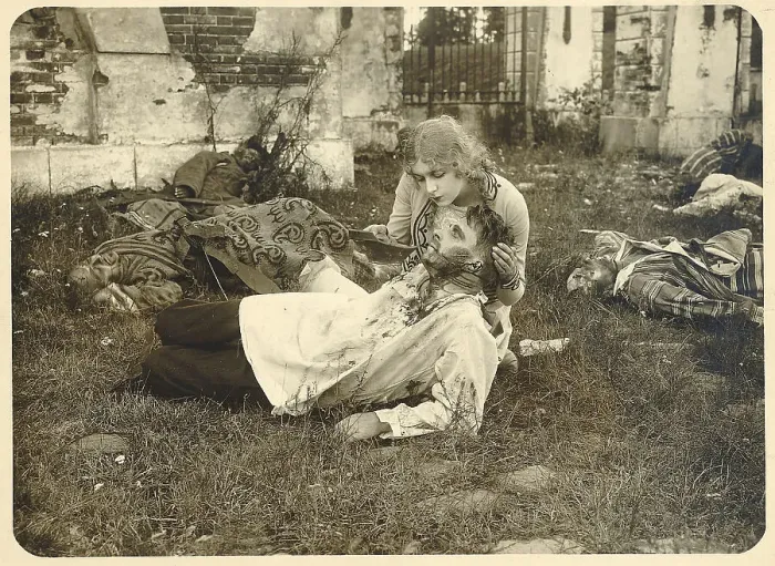 Framed Print : Jacob Adler in Film Still with Actress Framed Print : Jacob Adler in Film Still with Actress