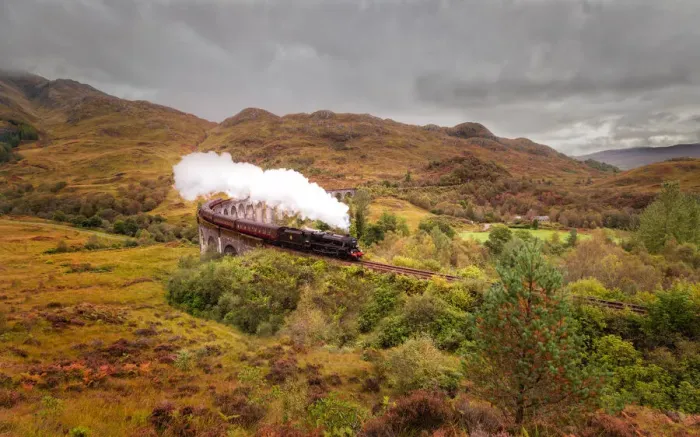 Framed Print : The Jacobite Train, Glenfinnan Framed Print : The Jacobite Train, Glenfinnan