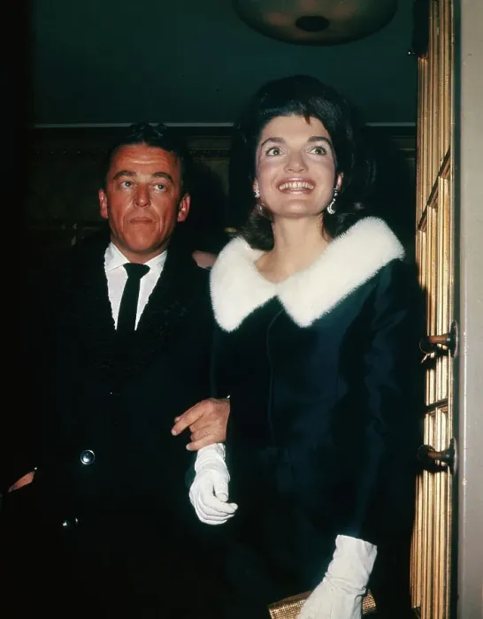 Framed Print : Jacqueline Kennedy with Alan Jay Lerner Framed Print : Jacqueline Kennedy with Alan Jay Lerner