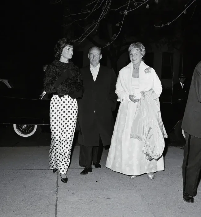 Framed Print : Jacqueline Kennedy Attending the Opera With Colleagues Framed Print : Jacqueline Kennedy Attending the Opera With Colleagues