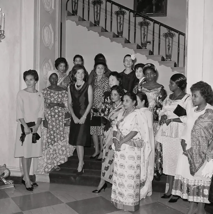 Framed Print : Jacqueline Kennedy with Diplomatic Wives Framed Print : Jacqueline Kennedy with Diplomatic Wives