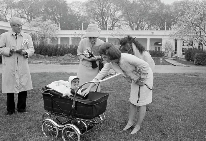 Framed Print : Jacqueline Kennedy Introducing John Jr. to the Empress Farah Framed Print : Jacqueline Kennedy Introducing John Jr. to the Empress Farah