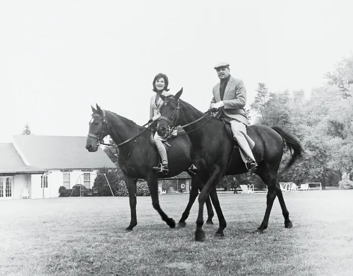Framed Print : Jacqueline Kennedy and Mohammad Ayub Khan on Horses Framed Print : Jacqueline Kennedy and Mohammad Ayub Khan on Horses