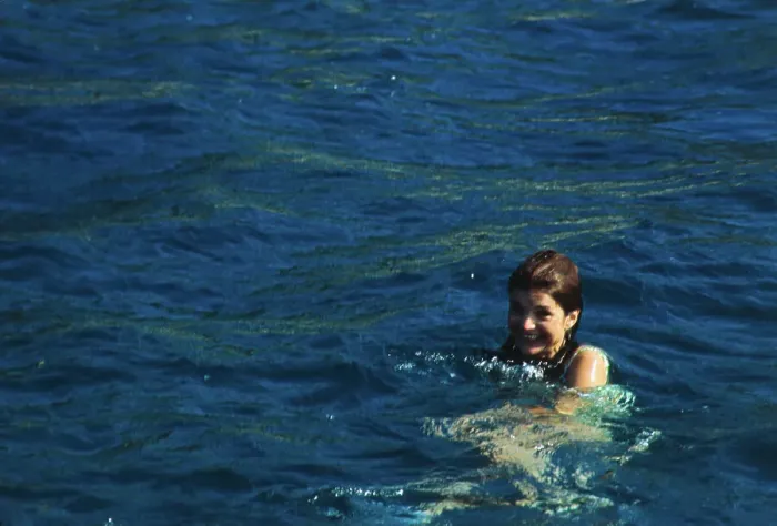 Framed Print : Jacqueline Kennedy Onassis Swimming in Water Framed Print : Jacqueline Kennedy Onassis Swimming in Water