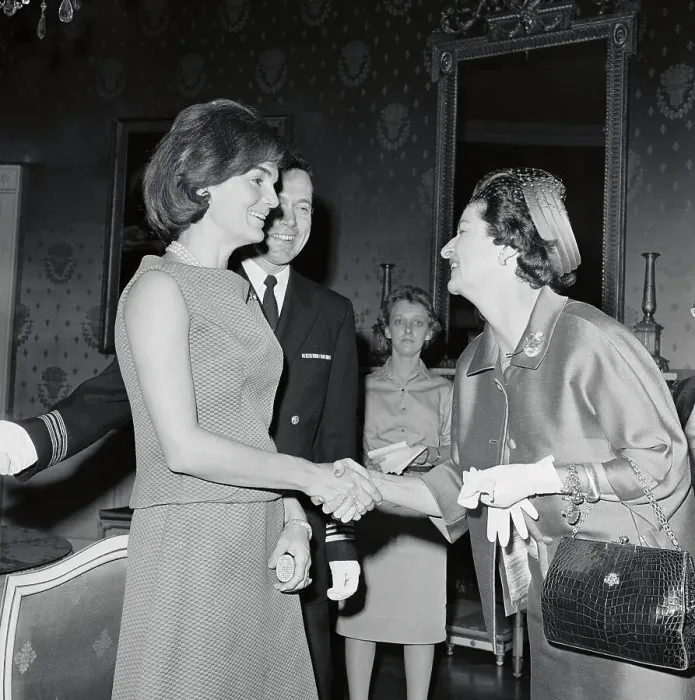 Framed Print : Jacqueline Kennedy Shaking Hands With Mrs. Lyndon Johnson Framed Print : Jacqueline Kennedy Shaking Hands With Mrs. Lyndon Johnson