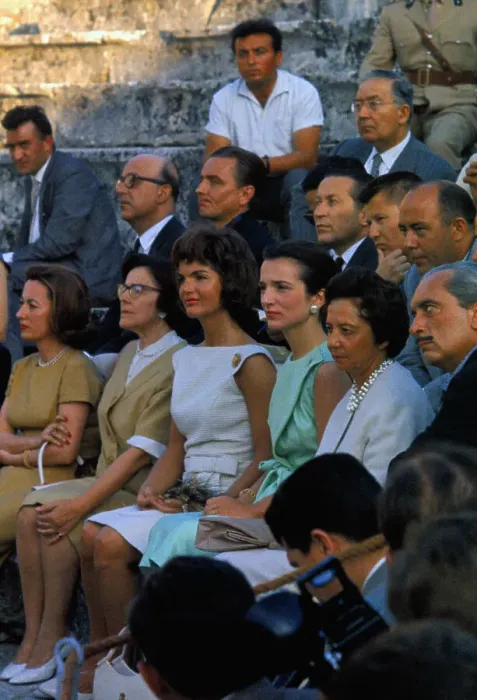 Framed Print : Jacqueline Kennedy with Sister and Friends in Greece Framed Print : Jacqueline Kennedy with Sister and Friends in Greece