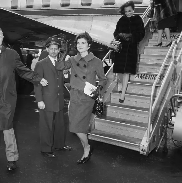Framed Print : Jacqueline Kennedy Waving to Reporters Framed Print : Jacqueline Kennedy Waving to Reporters