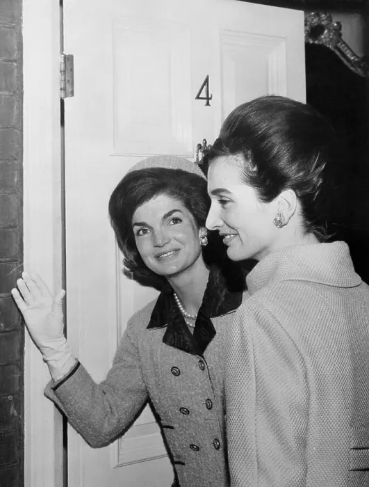 Framed Print : Jacqueline Onassis and Princess Lee Radziwill