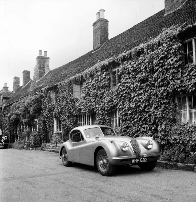 Framed Print : Jaguar XK120 Framed Print : Jaguar XK120