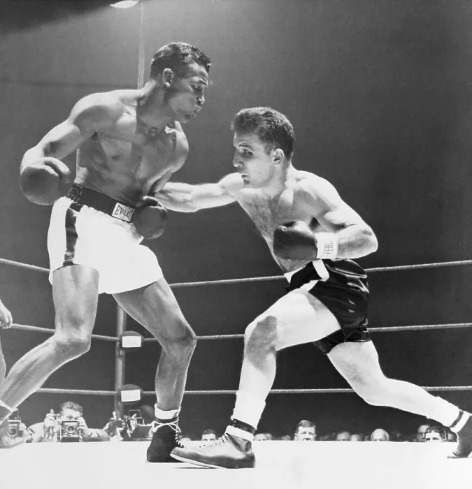 Framed Print : Jake Lamotta Misses Punch Framed Print : Jake Lamotta Misses Punch