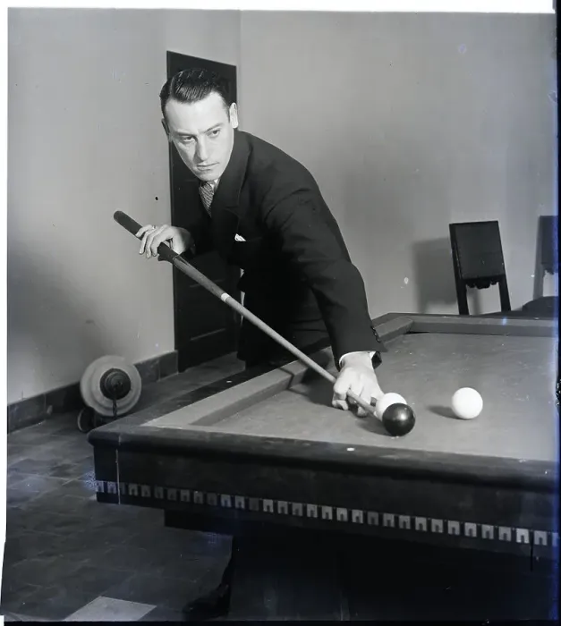 Framed Print : Jake Schaeffer Billiard Chamionship Framed Print : Jake Schaeffer Billiard Chamionship