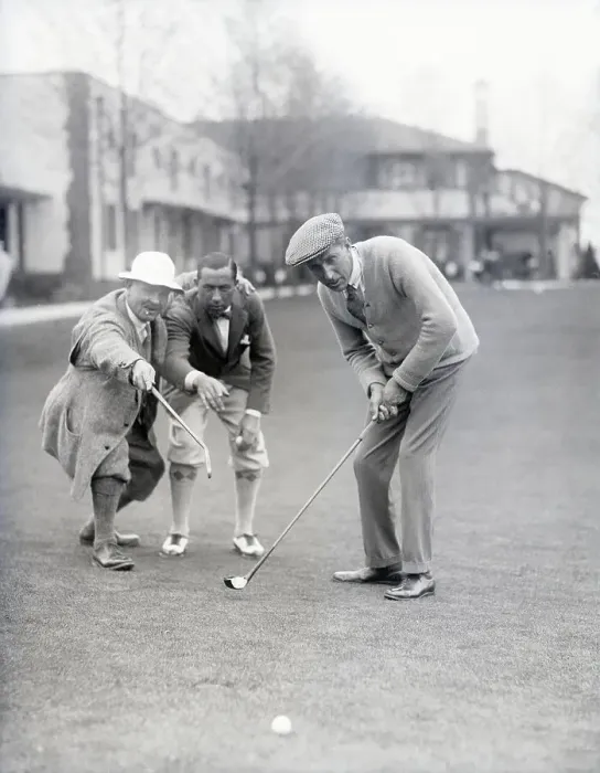 Framed Print : James Barnes Studies the Ball After a Putt Framed Print : James Barnes Studies the Ball After a Putt