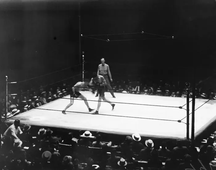 Framed Print : James Braddock Boxing Against Tommy Loughran Framed Print : James Braddock Boxing Against Tommy Loughran