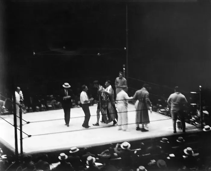 Framed Print : James Braddock Boxing Against Tommy Loughran Framed Print : James Braddock Boxing Against Tommy Loughran